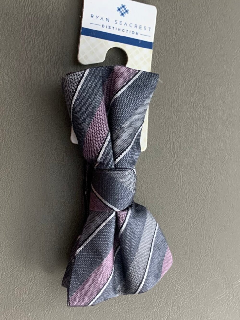 Ryan Seacrest Distinction Mens Pre-Tied Striped Bow-Tie, Charcoal Pink, One Size